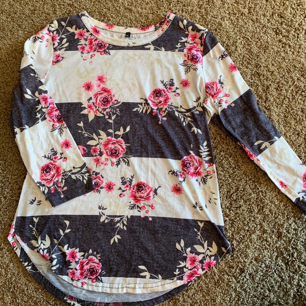 Floral striped tee